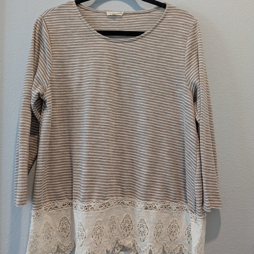 Blushing Heart Tunic Top - Large